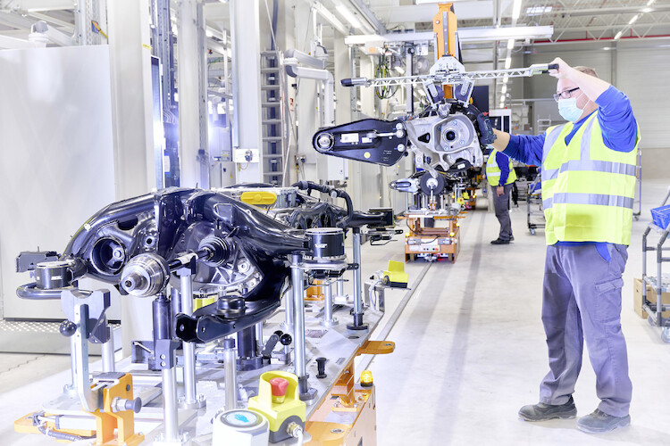 W zakładach Volkswagen Group Components rusza produkcja komponentów Volkswagena ID. Buzz